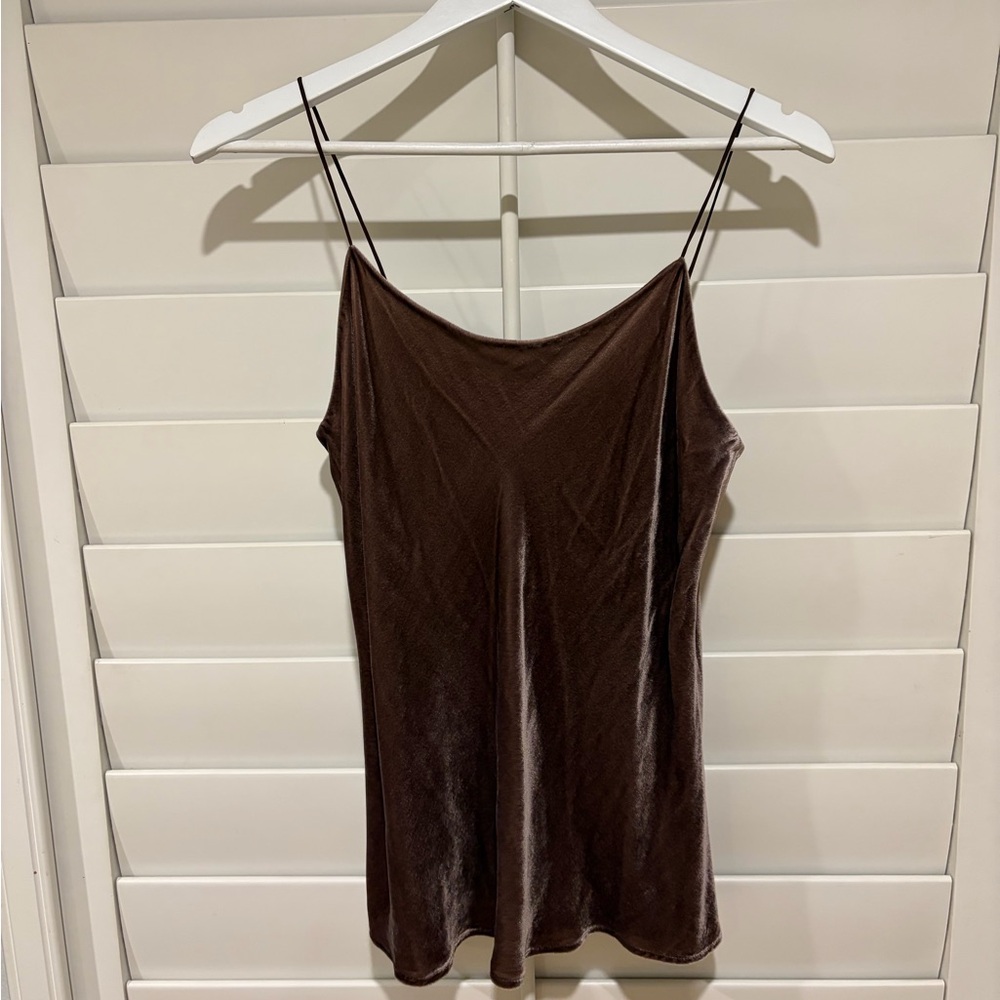 VINCE NWT Velvet Spaghetti Strap Camisole Cami Tank Top Cocoa Bean M Brown - Picture 7 of 10
